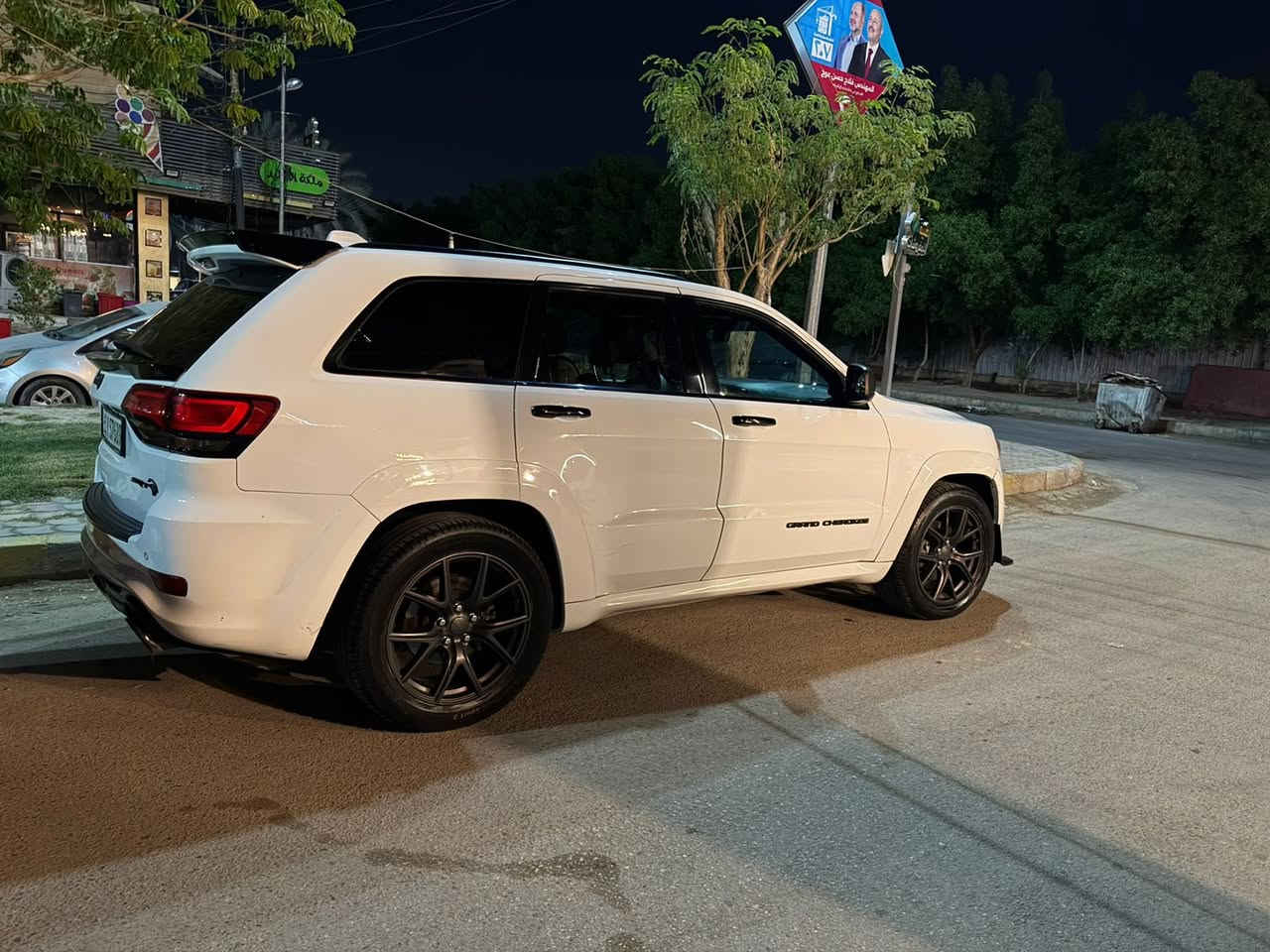 🚙 جيب شيروكي موديل 2019
🎨 اللون: أبيض
📄 الرقم: بغداد
⚠️ الحادث: 3 قطع فقط
✨ الحالة: جديدة جداً
💎 كيت كامل SRT
✅ جاهزة من جميع النواحي

💰 السعر المطلوب: 21,500 دولار أمريكي
🔁بيع او مراوس  بسيارة تاهو موديل 2021 وفوق فقط
📍 الموقع: كربلاء

📞 للتواصل:***********
