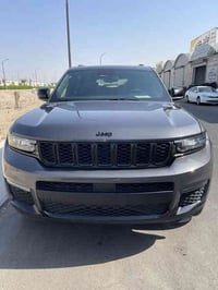 جيب كراند شيروكي لمتد 7 راكب .وارد امريكي  الموديل : 2024 .  المحرك : ...