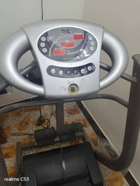 جهاز جري نظيف كله شغال يتحمل وزن ١٦٠ كيلو مكاني بغداد الثعالبه ٠٧٧١٥٠٧...