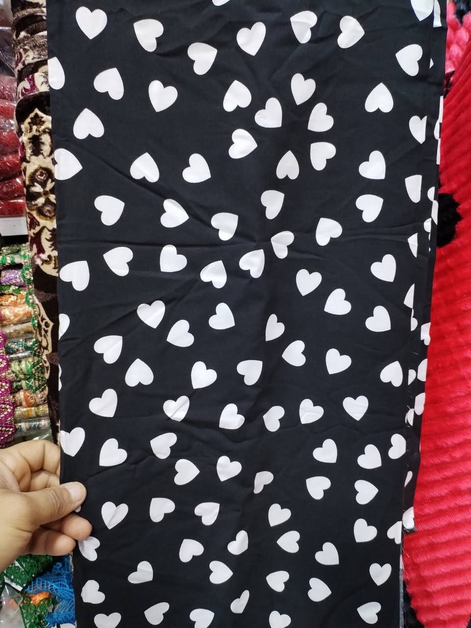 مرحبًا زبائنا الكرام
 كشمير إيطالي فول الفول الترند الجديد
قماش إيطالي دبل صبغة الوان ونقشات جدا جميله 

سعر القطعه 6,000 دينار فقط
للحجز واتساب *********** #مجمع_السفير_للخياطة #متوفر_توصيل_لكافه_محافظات_العراق
#اشارة
#للجميع
#كل_هلا_بيكم
#زورنا
 ⚘️♥️🫡🫡🫡🫡
#fypシ #viral #reels #jordan #comedy #سوريا #اكسبلور #foryoupage #foryou #followme #fyp #trending #العراق #السعودية #قطر #الامارات #follow4follow
