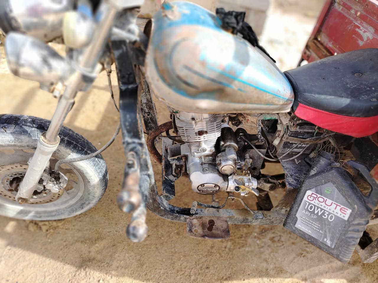 ستوته للبيع كلك مكفوله عن السرقه مكان كوفه شارع المعمل شاصي مكفوله محرك نص عمر كهربائيات شغاله ***********السعر 450 اوبيها مجال للطيبين
