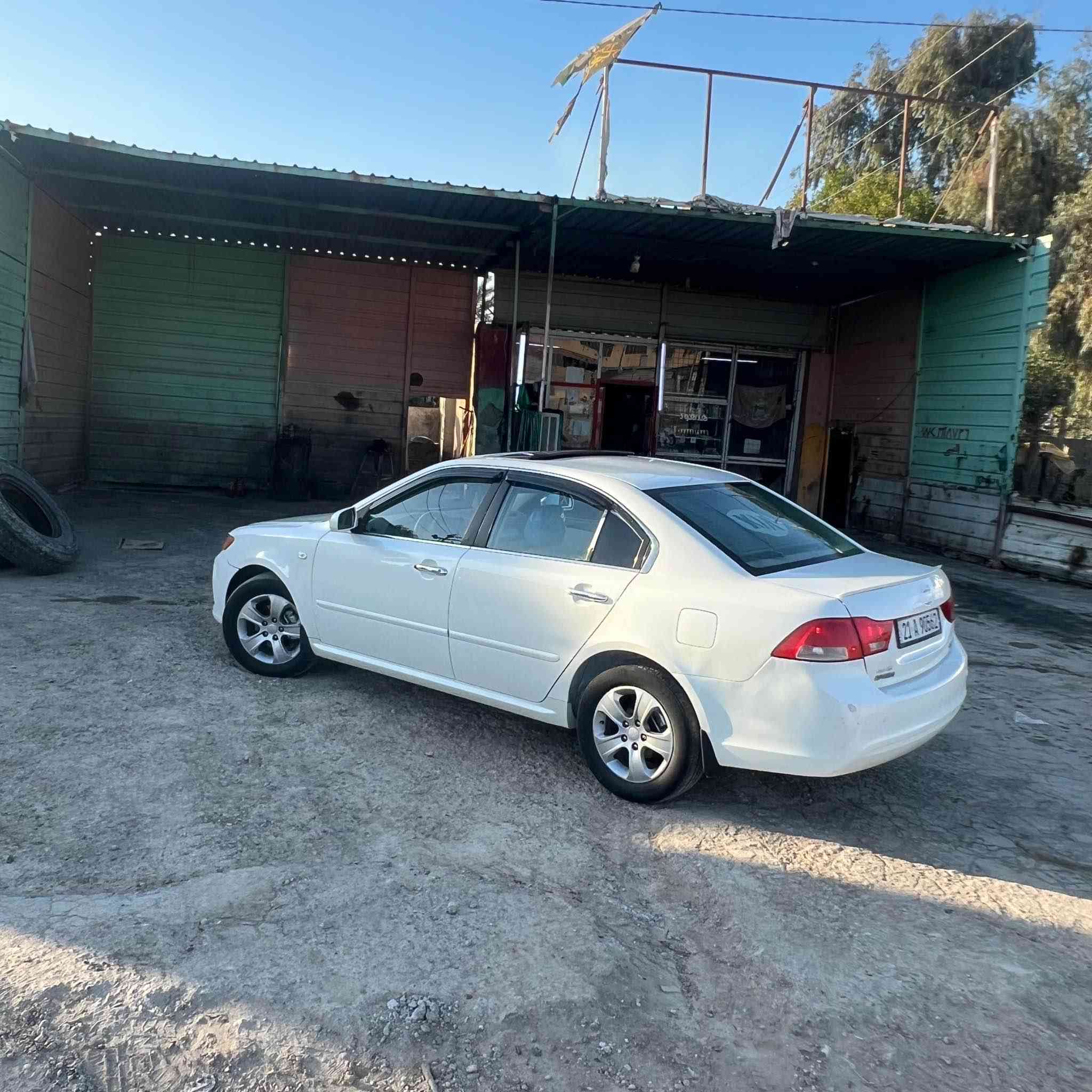 السلام عليكم 
كيا اوبتما 2009 خليجي مكينه 2000 دوش 
سياره جديده خير م الله 
رقم شمالي سليمانيه باسم ابن عمي تحويل مباشرر
بيه 3 قطع صبغ جاملغ وبنيد وجاملغ خلفي بدون ضرر داخلي 
سياره فول مواصفات للاخير
مكان بابل المسيب 
*********** الفلوجة, الأنبار
