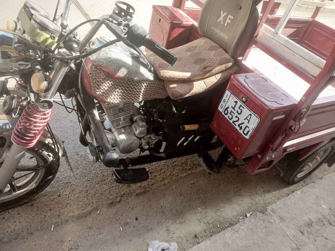 سلام عليكم اخوان ستوته للبيع موديل 22 ستوته خير من الله ستوته جديده مامتعوبه مرقمه سنويه بسمي تحويل ثاني يوم سعر 2700وبيه مجال***********كورك***********
