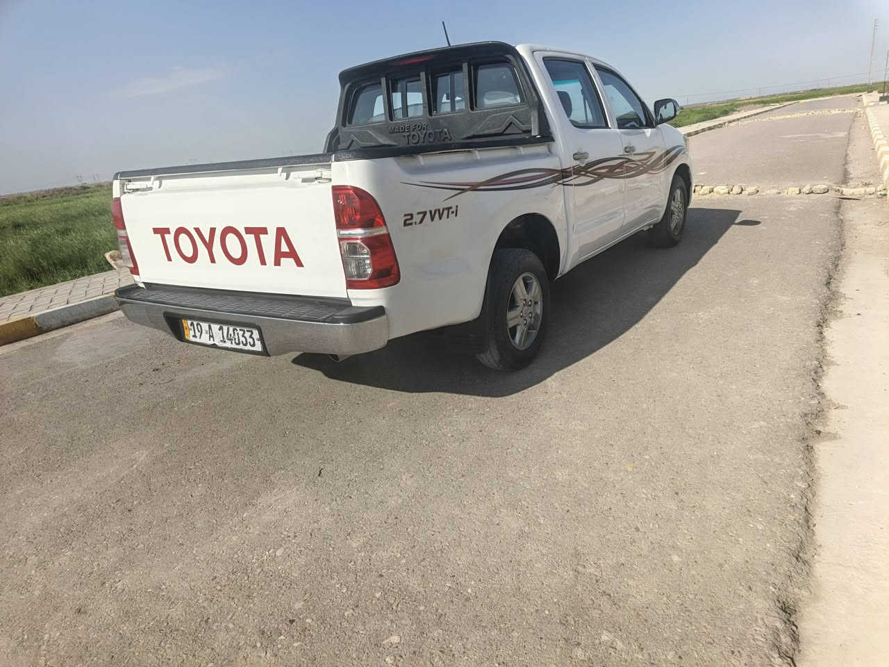 سلام عليكم سياره البيع بيكم فلاونزه  موديل 2015 شاصي 19 رقم نكليزي سنويه جديدة بيه شويه صبغ مكانه ميسان الكحلاء
سعر 175 وبيه مجال 

كير تماتيك 
***********
