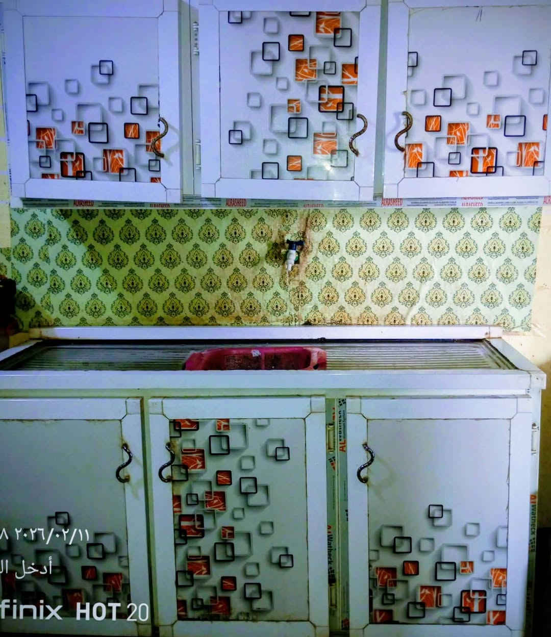 كاونتر للبيع
السعر 500 وبيه مجال 
‏‪***********‬‏
