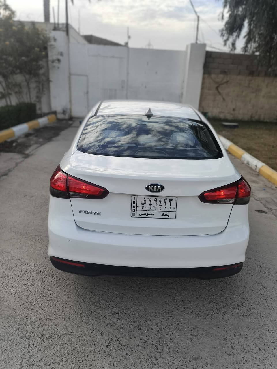 كيا فورتي
موديل 18
رقم بغداد 

محرك 2000 دوش 

تخم تاير جديد 

حداديه 80 % 100

دوشمه جديده 

باتري جديد

مكان السيارة بغداد 

حادث جاملغ وبنيد

وبلعراق قبغ جنطه ونص الباب صبغ

السعر 110$ وبيه مجال 

للاستفسار الاتصال ***********
