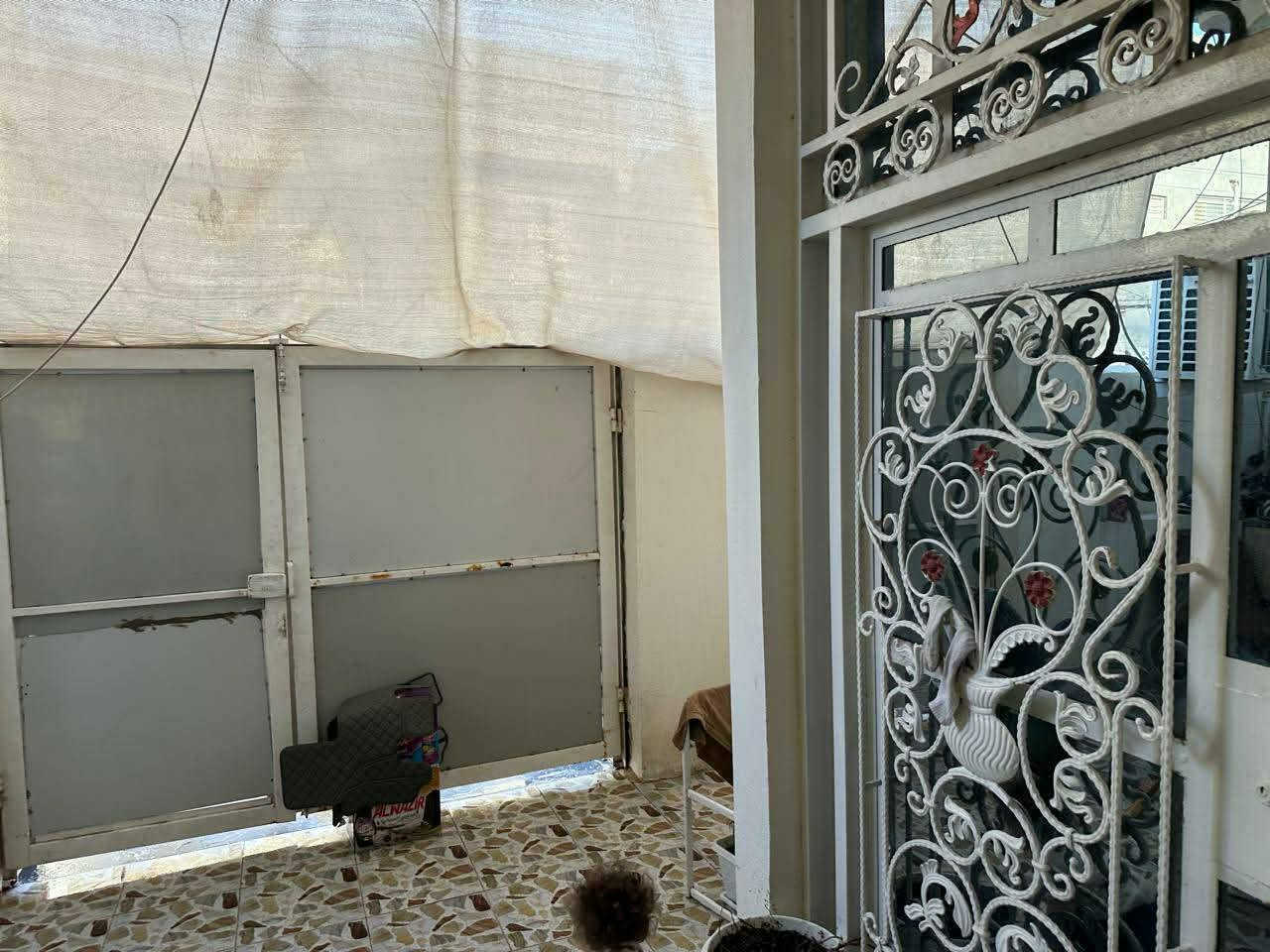 🏡#بيت_للبيع🏡

الموقع: ام الخيل الثالثه شارع 20بالقرب من الحولي

المساحة : 100م مربع

عدد الطوابق :2

تفاصيل الدار: 

تفاصيل البناء 
غرف نوم عدد3 +  مطبخ طابقين +استقبال+صحيات عدد2

للاستفسار والمشاهدة يرجى التواصل مع

مكتب الشهم للتطوير العقاري

الديوانية - شارع الوكفة القديم

مقابل بريد التحدي - قرب معهد الخوارزمي

***********

راسلنا الآن واحجز فرصتك للسكن

والاستقرار
