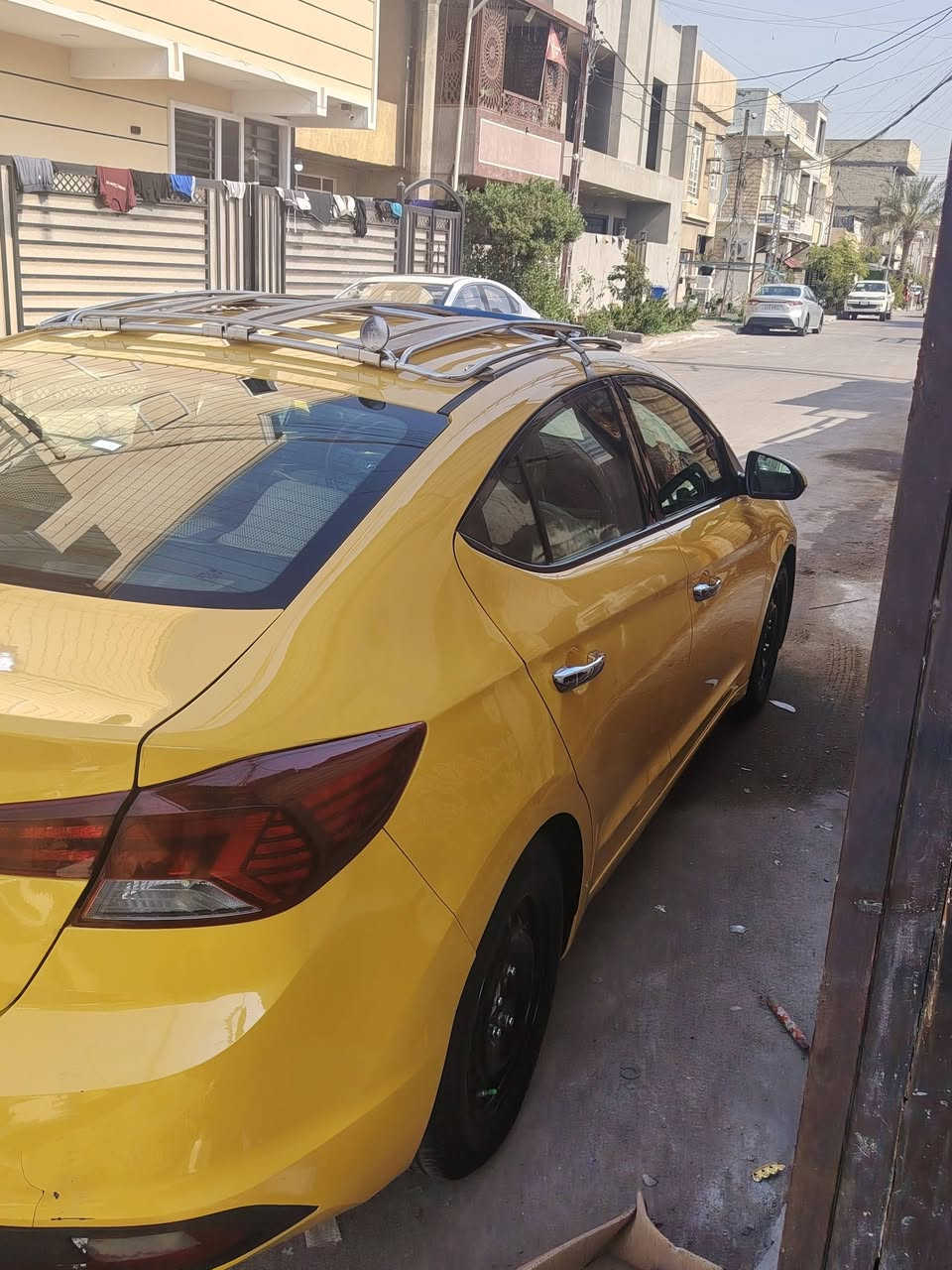 الانترا موديل 2020 تكسي جوال باسمي حادثها جاملغ خلفي وقبق جنطه مصلح بدون تبديل بدون ايرباك سيارة جديده ما شاء الله دوشمه كشنات وارضيه سفريات كير بلادي Cvt مكفول محرك مكفول منظومه تبريد ثلج منظومه غاز ام الضمان كارت اصفر ماشيه 74 الف حقيقي مكاني بغداد حي القاهرة السعر 140 وبيهة مجال بسيط
***********
