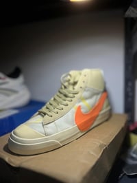 نايك اوف وايت • مقاس 43 • طول 28 سم