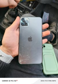 ايفون 11 برو ماكس ذاكره 256  بطاريه 100 مبدلة  شاشة هم مبدلة نوعيه جيد...