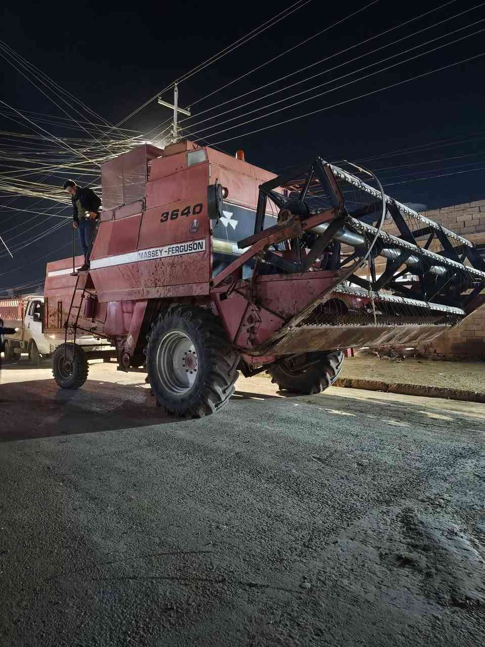 فركسن موديل 1990 رقم صلاح الدين
العنوان نينوى الموصل للاستفسار الاتصال على

 الرقم التالي ***********
