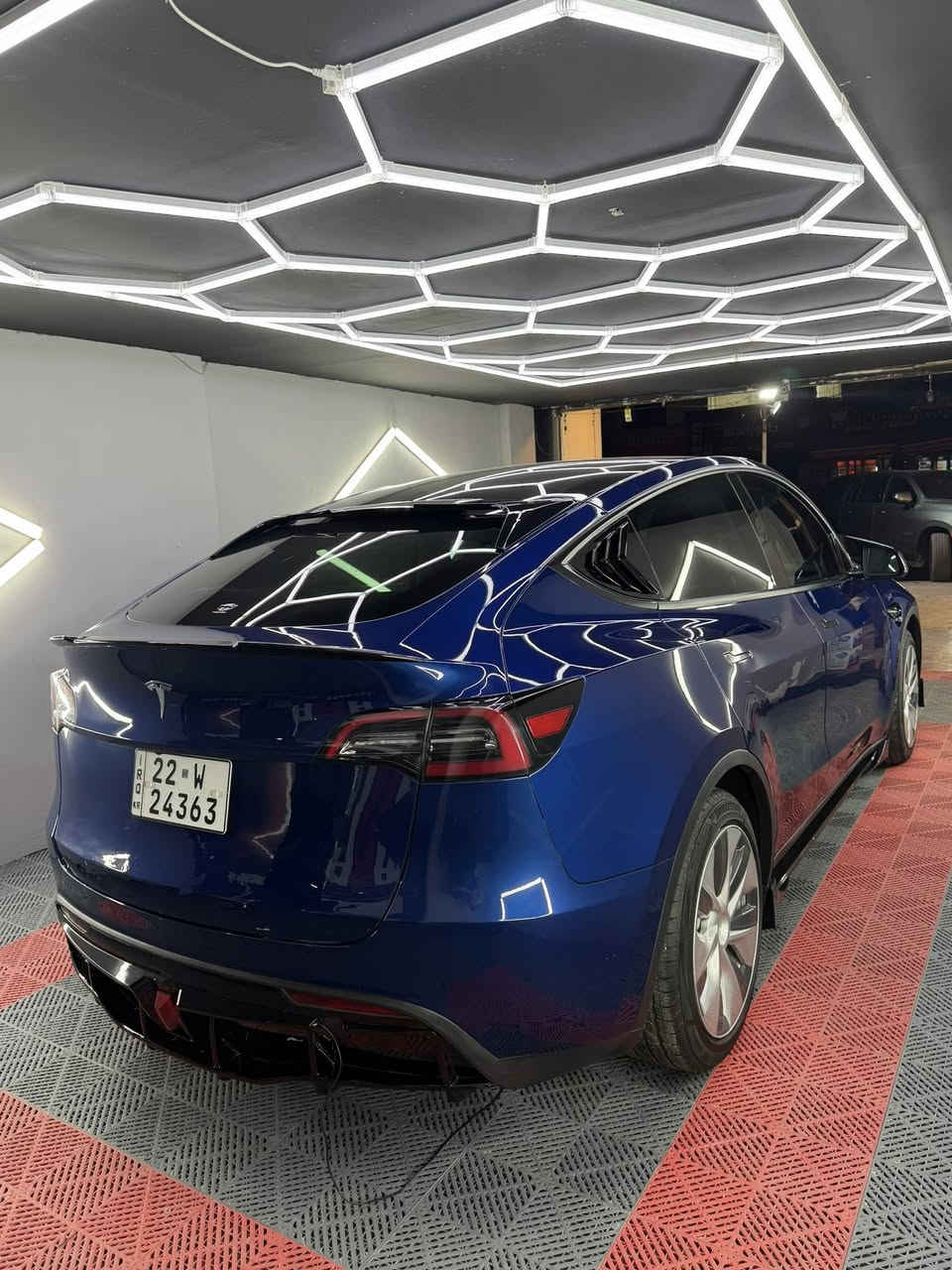 تسلا Y فئة لونك رينج 2024 للبيع
دخول جديد
 بسعر 20500$ وبيها مجال 
السياره اون لاين عربي
 فقط ايرباك برده + كشن 
رقم اربيل الجديد وتضليل سنوية 80%
دبل ماطور المرغوب  
فول مواصفات معروفه مواصفات التسلا 1/1 
عليها كت كامل مال لحايه وشفقات سعره 450$ 
حادث جاملغ وربع الباب بدون دواخل 

 ماشيه 67mi الف  

وياها شاحنه 

للاستفسار ***********
