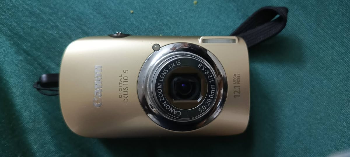 سلام عليكم كامره كانون نضيفه جدا للبيع وياه شاحنه ورام وبطاريه سعره 60وبيه مجال توصيل ما عندي مكاني بغداد مدينه الصدر


**إذا كنت صاحب هذا الإعلان وتريد حذفه لأي سبب، رجاءا أرسل رسالة إلى الدعم الفني**