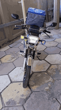 دراجه سونلك دراجه جديده حيل 
السلام عليكم  من رخصت الادمن المحترم 
دراجه سونلك شبه زيرو الدراجه ماشيه 1500 بعدها بالضمان الدراجه كلشي بيها شغال للاستفسار *********** السعر 900 وبيها مجال كلش قليل
