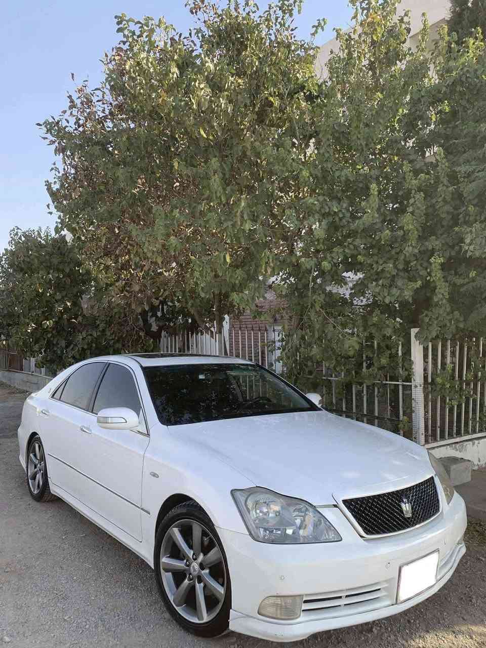 Crown 182 sport
بڕاوە بڕاوە
مۆدێل ٢٠٠٥
گێڕ و مەکینە گەورە ١٨٢
ناو ڕەشی ساج سور
٣ دوگمەی
سڵایت
جڵد
هیتەر
ئاوێنە ئیشارەت
سەیارەیەکی زۆر جوانە
نرخ ٥٦ یەک تۆز معامەلە
ژ.م *********** - ***********
