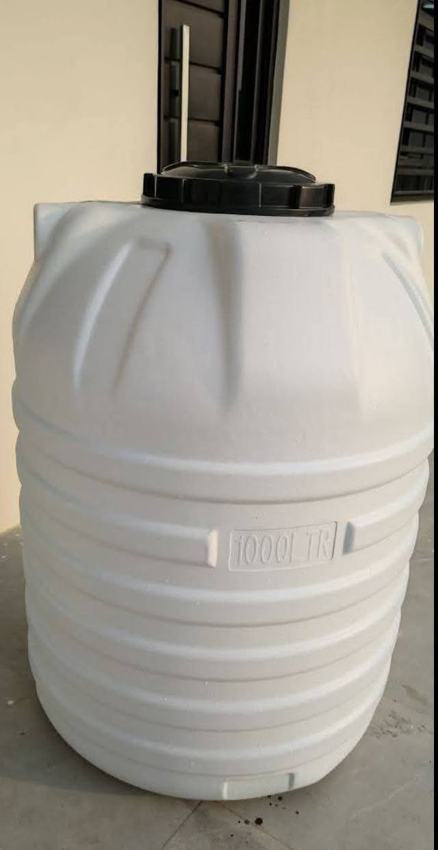 🔷 مميزات الخزانات:

✅ مقاومة لدرجات الحرارة العالية

✅ عازل حراري داخلي فعّال

✅ ضمان 5 سنوات ضد الكسر ونمو الطحالب

✅ مصنوعة من مواد آمنة تمامًا لمياه الشرب

📏 نوفر خزانات بأحجام متعددة تناسب جميع الاحتياجات:

🔹 500 لتر – عامودي/32 الف

🔹 500 لتر – أفقي/40 الف 

🔹 1000 لتر – عامودي/50 الف 

🔹 1000 لتر – أفقي/60 الف 

🔹 1500 لتر – عامودي/73 الف 

🔹 2000 لتر – عامودي/92 الف

🚛 خدمة التوصيل متوفرة لجميع محافظات العراق

📞 للطلب والاستفسار اتصل الآن:

📱 ***********

📩 أو راسلنا مباشرة عبر الصفحة – فريقنا جاهز لخدمتكم!

--
