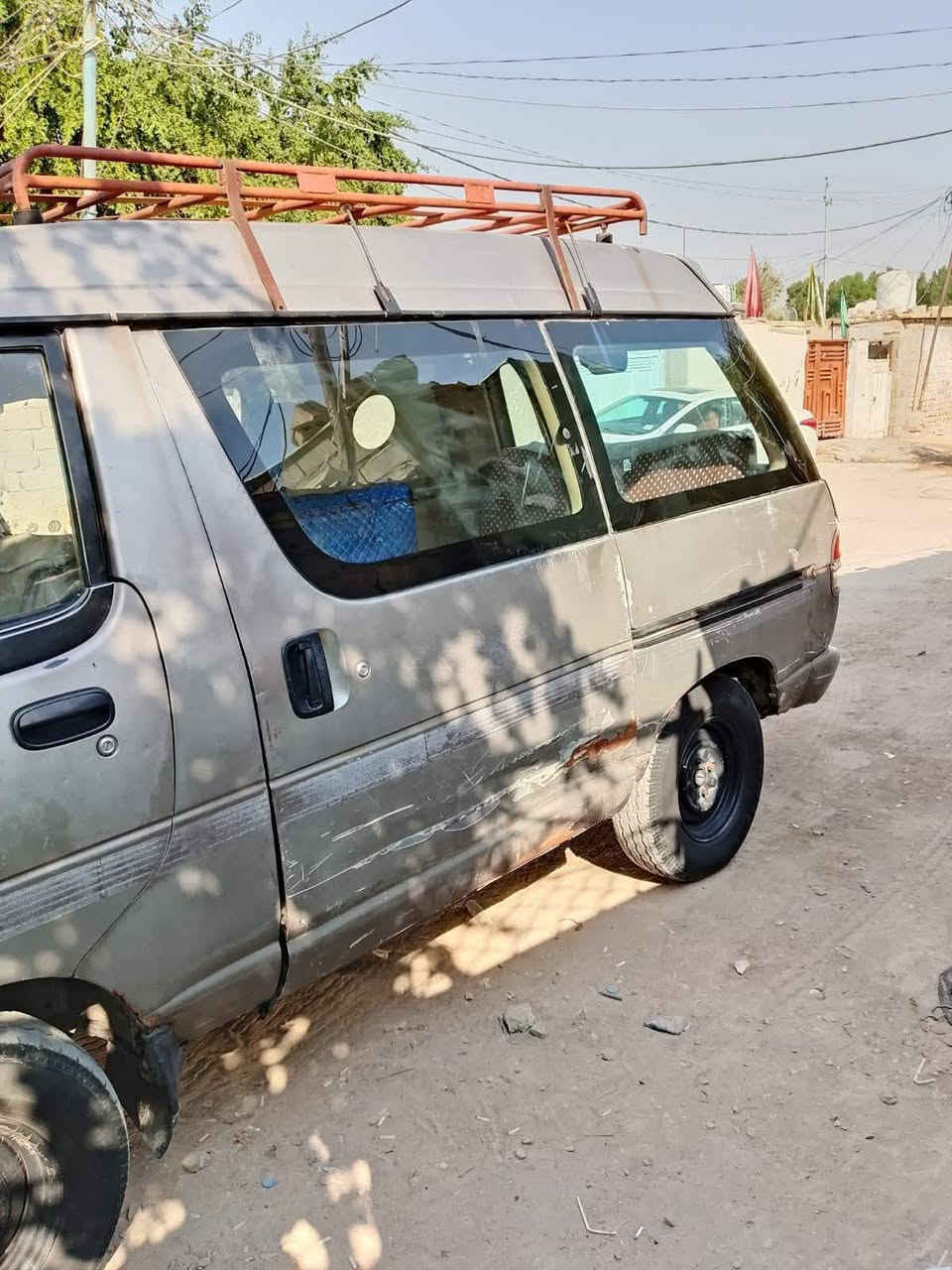 سلام عليكم سياره لبيع فاره موديل ٩٥ بسمي سياره جاهزه رقمه نجف سنويه ٢٠٢٤ نافذه مكان سياره كربلاء سياره السعر ٢٢ورقه وبيه مجال  ومصفره مهزوزه سنه ٢٣ تايرات زوج الماميهات جدد والخلفيات نضاف باتري جديد عوزه جامه صفح وسكن ***********
