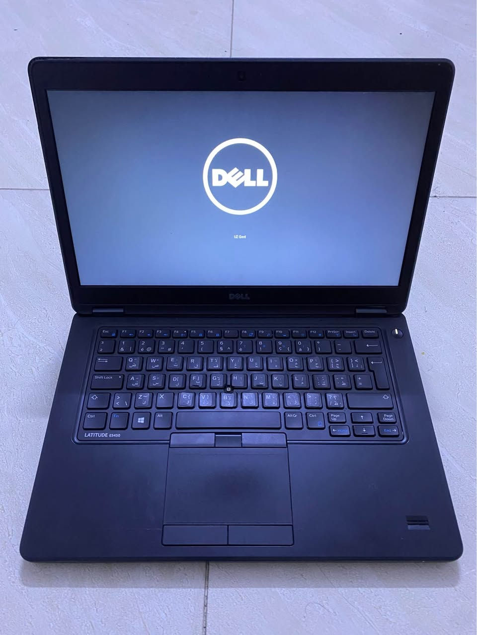 للبيع: Dell Latitude E5450
السعر : ٢٠٠ الف ولا يوجد توصيل 
مكاني : بغداد مدينة الصدر
مواصفات :
* المعالج: Intel Core i5
* الذاكرة (RAM): 8GB
* التخزين: SSD سعة 128GB
* الشاشة: 14 بوصة
* كرت الشاشة: Intel HD Graphics
* منافذ: USB 3.0، HDMI، VGA، LAN
* يدعم Wi-Fi وBluetooth
* بطارية جديدة : تدوم ٤ الى ٣ ساعات
لابتوب عملي وسريع، مناسب للدراسة، والعمل المكتبي، والتصفح، والاستخدام اليومي. Colombo, Sri Lanka


**إذا كنت صاحب هذا الإعلان وتريد حذفه لأي سبب، رجاءا أرسل رسالة إلى الدعم الفني**