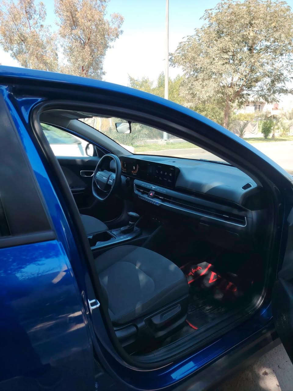 للبيع كيا K4 وارد امريكي موديل25
حادث بنيد مبدل فقط وجملغ بارد الجهتين

السيارة نضيفه جداً بدون نقطة صبغ 

ماشيه 17ميل 

/مواصفات / بصمة /تشغيل عن بعد /

نظام ترحيب / شاشة كبيرة /عداد دجتل متصل /

انظمة قيادة نورمال /سبورت /رادار امامي جانبي خلفي / قيادة ذاتية / صندوق ذكي بصمة / بصمة ابواب /اوتو هولد / هند بريك بصمة / بجم لد / صندوق لد /حادث خفيف جدا بدون دواخل بدون ايرباك 

للاستفسار اتصل :***********

رقم بغداد 

السعر 177وبيها مجال
