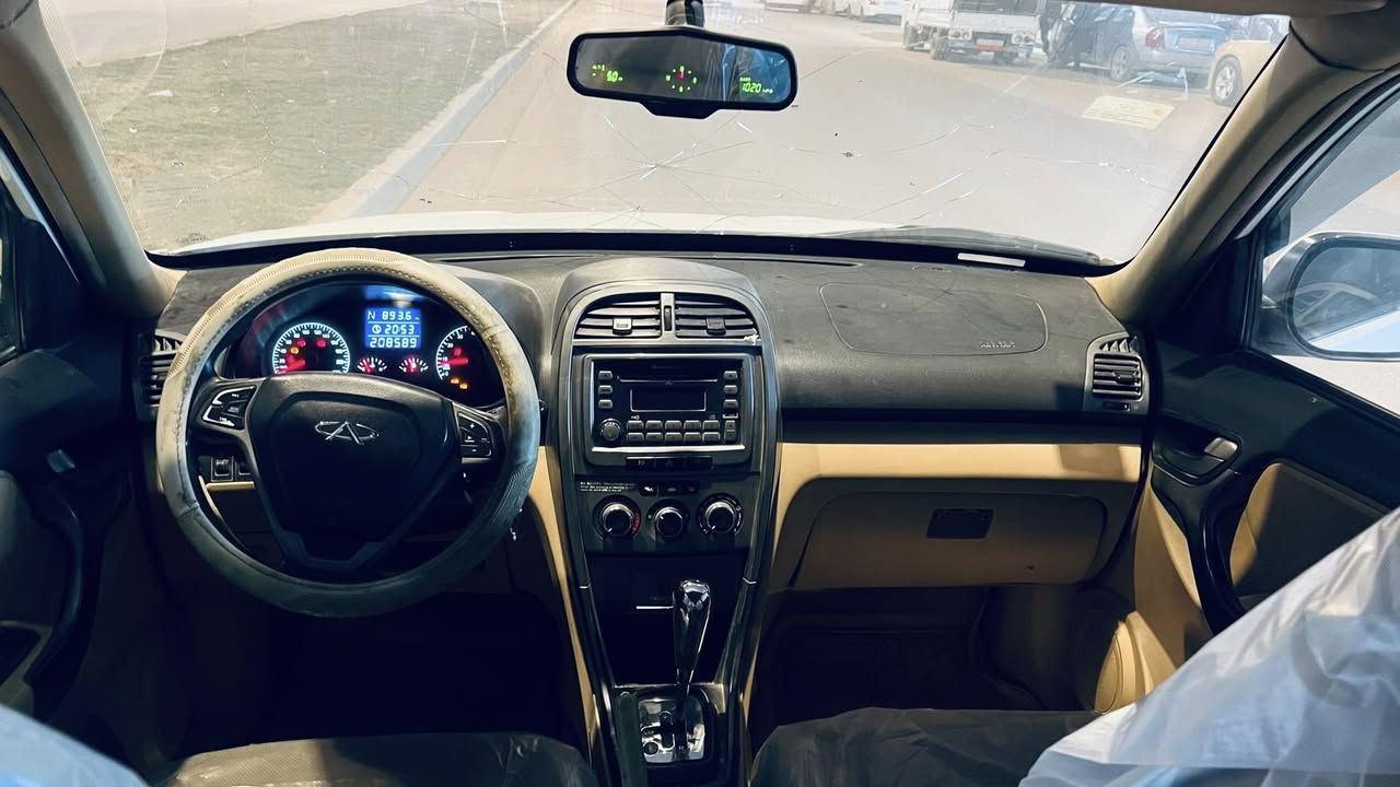 السلام عليكم 
تيكو  2012. كفاله. رقم بابل. بأسمي
السعر 46ورقه
كير مكينه حداديه مكفولات 
تخم تاير جديد
تبريد تدفئه مكفولات
داخل جديد
سعرها مناسب جديده وجاهزه.
مكان السيآره. بابل. حله. شارع60
للأتصال ***********
