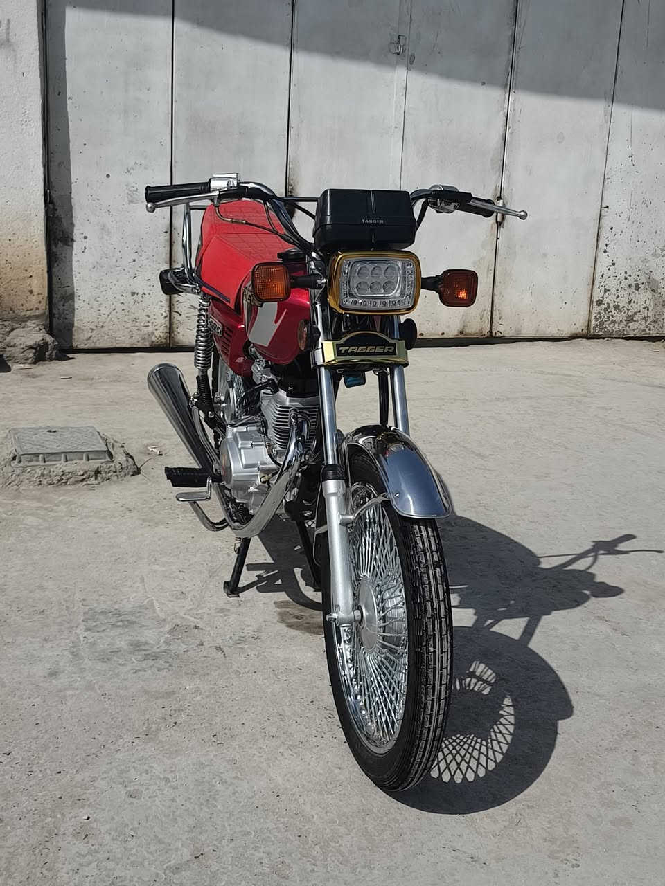 سلام عليكم ورحمة الله
تايكر موديل26
صارلي سبوعين من طلعته
دراجه زيرو ع وضع شركه
برغي مامفتوح بيه الله شاهد
مكاني بابل المسيب سده الهندية
للستفسار ***********
