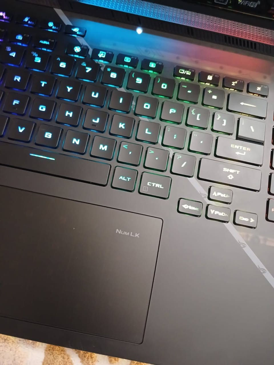 Asus ROG Strix Scar
Core i912900H
(14c, 5.0GHZ
RTX 3060140w 
32GB DDR55600MT
512GB SSD M.2
15.6, FHD, 300HZ
IPS, 100% sRGB
مميزات إضافية 
BGB Bar
-RGB back Logo
-Touchpad Numberpad
-Chiclet Keys
keyboard
-100% sRGB
-RGB Keyboard

سعر نسخه ال 32g بمليون و350
سعر نسخه ال 16g بمليون و225


**إذا كنت صاحب هذا الإعلان وتريد حذفه لأي سبب، رجاءا أرسل رسالة إلى الدعم الفني**