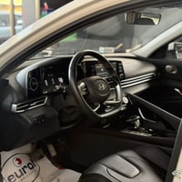 بيها صبغ ربع دعاميه خلفية وهلال جانلغ خلفي وبيها بارد بالجاملغ الامامي...