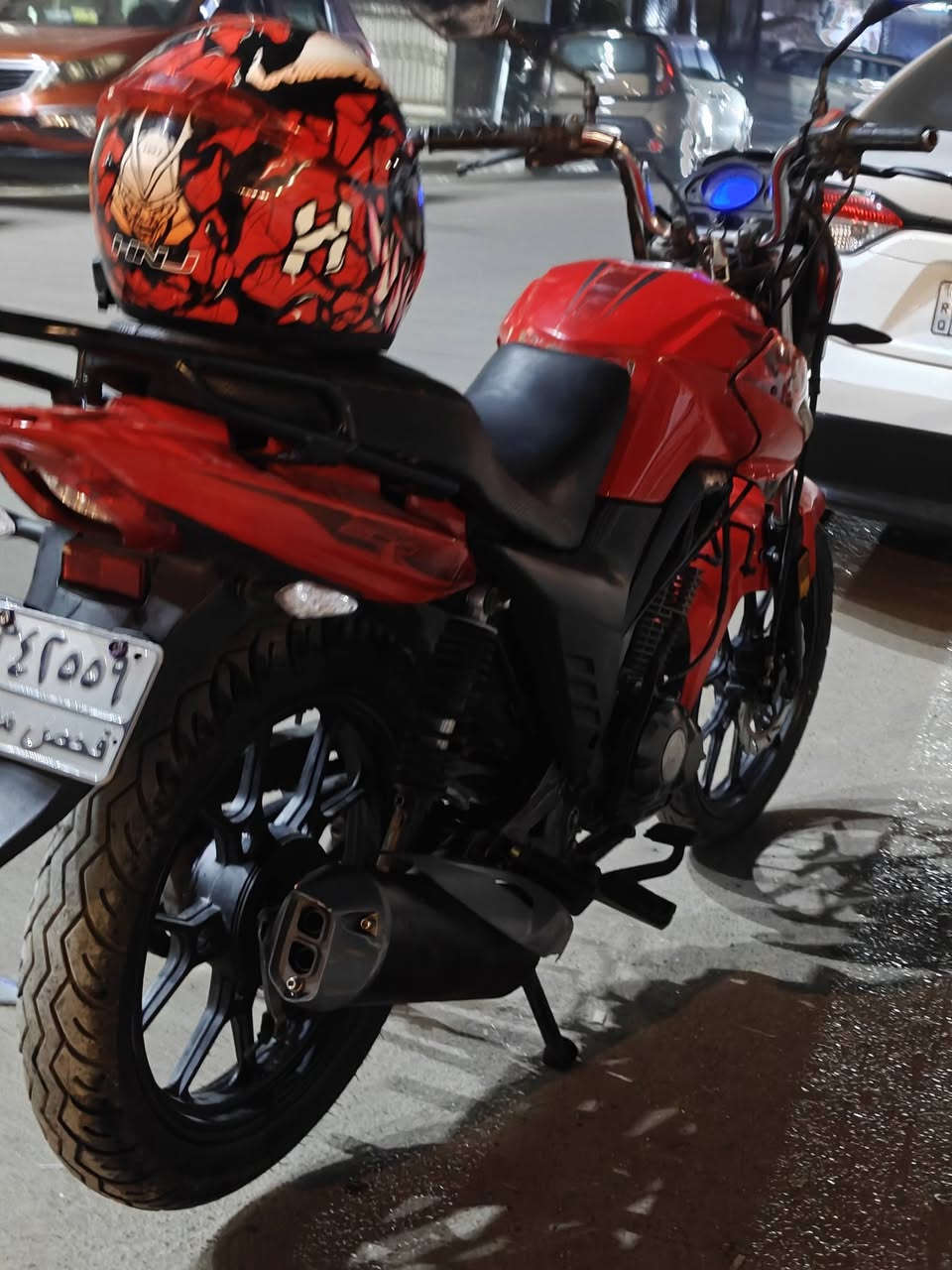 دراجه كيواي RK 200 cc
الدراجه اوراق ❤️اوراق ❤️اوراق❤️ممرقمه هذه ديكور
الدراجه مكينتهه ممفتوحه موديل ٢٠٢٢ 
✨📣وياهه بصمه تشغيل عن بعد عدد ٢
مناقصهه اي شي نضافتهه مثل متشوفون وياهه 
💯خوذه+سماعات ويا الخوذه 
مكاني الشعب سوق شلال سعرهه مليون قفل قفل من الاخير
*********** او *********** واتساب
