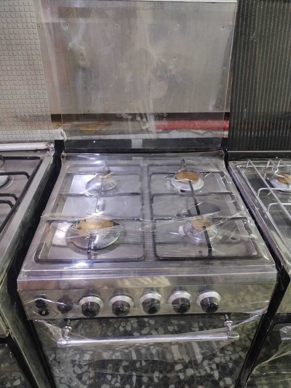 طباخات مستعمله نضيفه جدأ
كربلاء الجاير الخدمي الجديد قرب الخباطه المركزيه معرض الفرقان للأثاث المستخدم والجديد
*********** وات ساب
