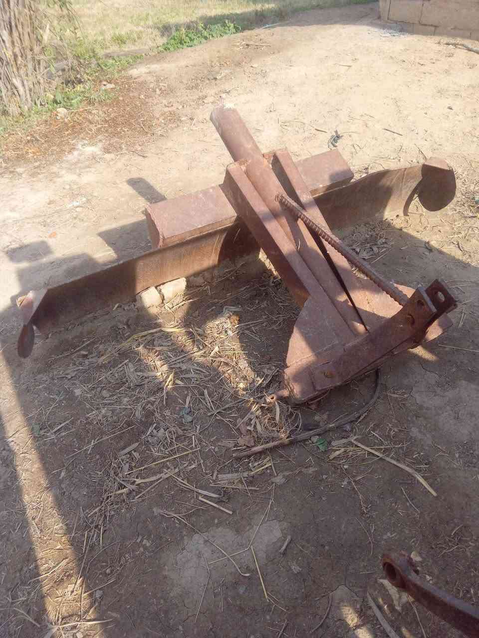 مكينه  للبيع فوركسن انكليزي 90رقم بغداد المكان مع فيدان مع معدلان الرضوانيه ***********
