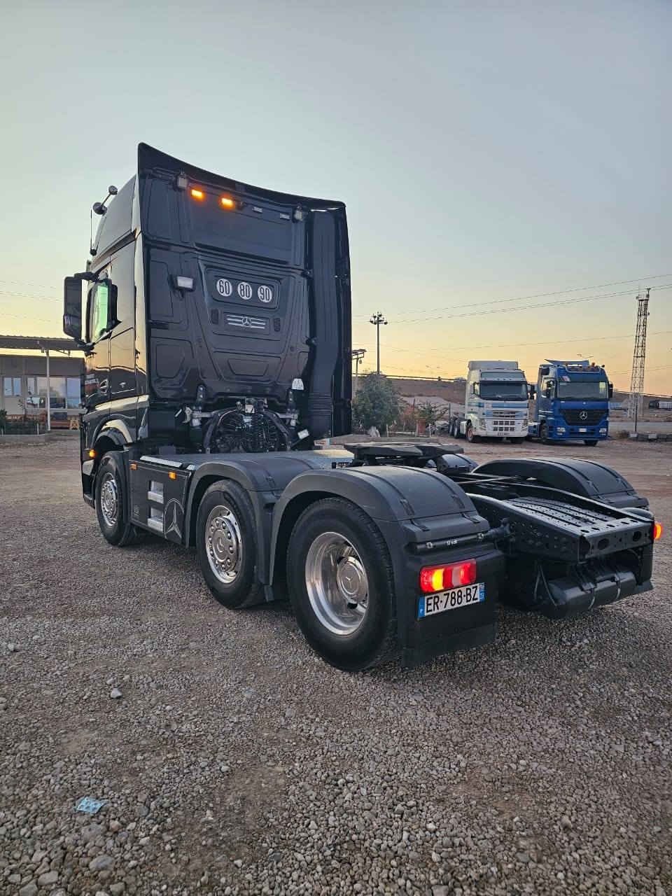 للبيع وحش موديل2017 الحجم 2763 فول مواصفات دخول من الأردن سجل الانبار أو بغداد متواجدة في معرض بغداد الحديث العنوان الانبار الرمادي خط سريع الاستفسار *********** @***********
