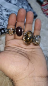 للبيع • اكسسوارات شخصية