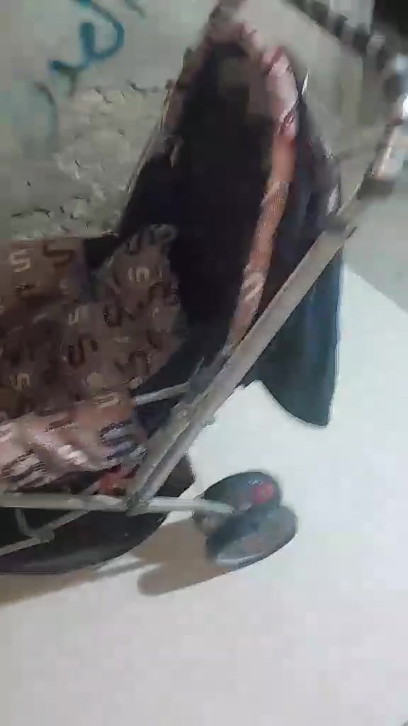 سلام عليكم عربانه طفل لبيع ب30 وبيه مجال


**إذا كنت صاحب هذا الإعلان وتريد حذفه لأي سبب، رجاءا أرسل رسالة إلى الدعم الفني**