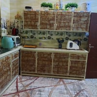 طويريج حي الجمعية • كاونترات ٣ قطع • ٢م لكل قطعة