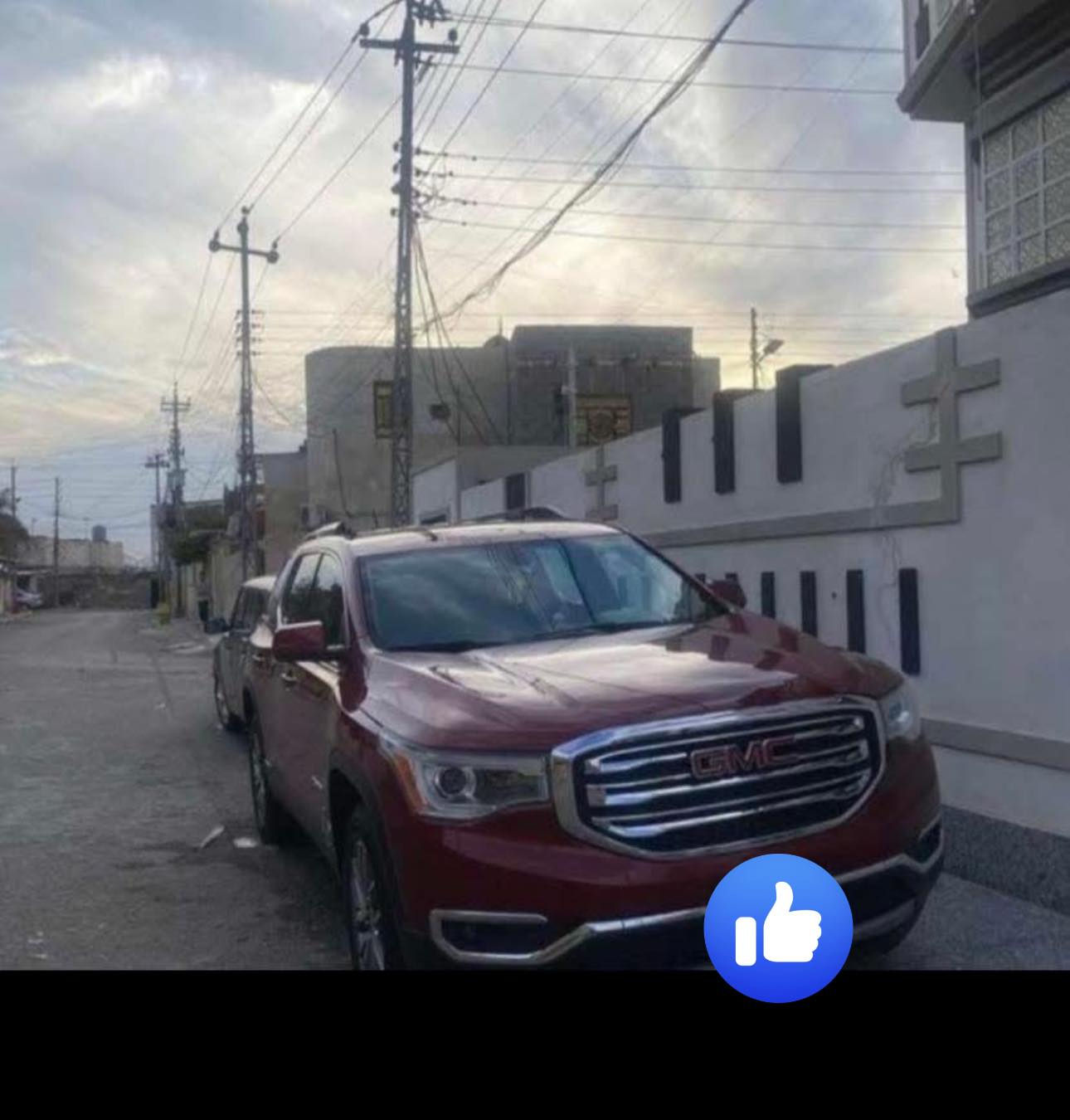السلام عليكم
جي ام سي اكادية للبيع 
السياره جاهزة من كلشي
موديل 2019امريكي 
لون احمر 
حدادية جديده 
محرك 6سلندر
السيارة بسمي 
تبريد ثلج 
٣قطع تبريد 
للاستفسار ***********
