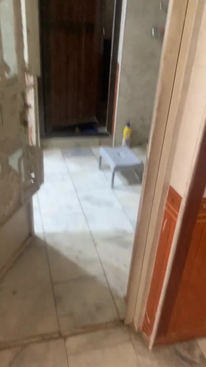 للاستفسار *********** العنوان الحريه الاولى فرع احذيه جوكر
