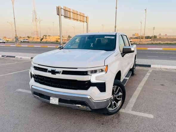 اسلام عليكم للبيع  سلفرادو موديل 2023 دخول جديد رقم فحص تترقم جميع المحفضات وارد أمريكي. حادث ربع جاملغ امامي فقط كفاله من دواخل وشواصي كفاله باب طويل بدي كصير المرغوب حجم المحرك(V8) /5300/ الموصفات LT فول حساسات رادار امامي شاشتين سايد بريك كهربائي كار بلي /5 بصمات تشغيل عن بعد باب خلفي كهربائي 4 انضمه قياده سياقه ذاتيه تحديد مسار مثبت سرعه وبعد هواي. بيه. موصفات السعر (320) وبيه مجال. الستفسار اتصل /***********/ عنوان سياره كربلاءالمقدسه اخوان. بيع. فقط
