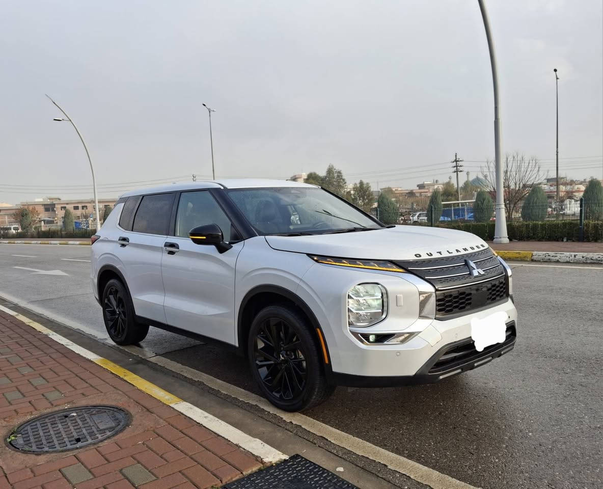 مستەربۆشی ئاوتلاندەر2023  سپی  بێ بۆیاخ 
سێ ڕیز کوشن 
تەنها 6 هەزار مایل ڕۆشتووە،
 مواصفات بلاک ئیدیشن پێنج
 کامێرا سندوق شەفت پێش و
 دوای حاسەیە ئاوێنە ئەخەوێت
 ئاوێنە ئیشارەت و ڕادار لە
 دەعامی بۆ دەعامی بۆیاخی نیە
 بەس بۆنیتی گۆڕاوە بە بیلادی بێ
 ئەوەی هیچ ناوی گرتبێت، سێتی
 لایتەکانی نیکل و بلاجکتۆر هەمووی بیلادیە هیچی نەشکاوەو داشبڵی گۆڕاوە بەبیلادی سەیارەکە دەبڵ اکسلی تایبەتە S-AWC واتە هەر چوار تەگەرەکانی قوفڵ ئەکا، 

سعر لە کۆمێنت داوابکە ڕاستەخۆ بۆت دیت 📩 

نمونەیە لەجوانیا بێ ساردو چاڵ و شوختە، کاتی نەشکاوەو دوو مانگی لەگەڵە بۆ ڕەقەم کردن 

ژمارەی خاوەنی 
 ***********
