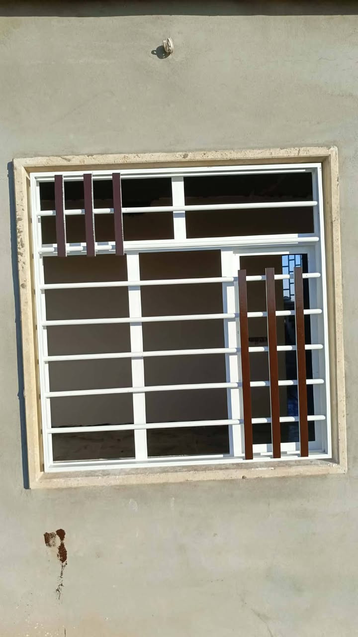 حدادة الهيثم
تم تركيب أبواب و شبابيك في ناحية الشورة


**إذا كنت صاحب هذا الإعلان وتريد حذفه لأي سبب، رجاءا أرسل رسالة إلى الدعم الفني**