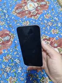 15برو ماكس ذاكرة256 السعر 350  للاتصال او واتس اب 07740548448 شاشة بلا...