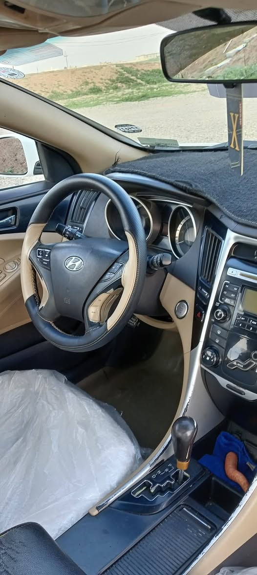 سوناتا لبيع او مراوس  السياره فول فول لمتم بصمه فول كير محرك شرط رقم اربيل جديد هزه جديده شرط التحويل صبق 3قطع السعر 112بيه مجال


**إذا كنت صاحب هذا الإعلان وتريد حذفه لأي سبب، رجاءا أرسل رسالة إلى الدعم الفني**