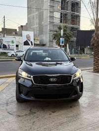 سورنتو 2019/ 7 راكب فول واحد على واحد ماعدى البنوراما   بدون صبغ بدون ...