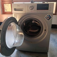 غساله جداً نضيفه السعر 160 بيه مجال الشراي يتصل مكلف بنشر 07722586699