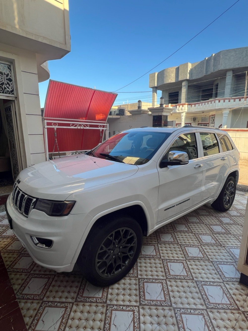 سلام عليكم اخوان 
وينهم جناية الجديد 
جيب 2018
أمريكي كلين تايتل كفاله عامه بيهه سونارين 
فول موصفات لمتدد 1/1 
رقم بغداد ماشيه 71الف 

رقم الهاتف استفسار ***********