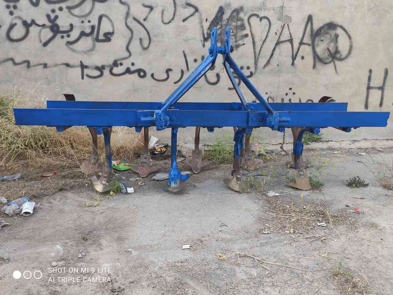 ئه م خه رماشه بو فروشتنه بي كيشه به
ناونيشان قه زايي به رده ره ش سه نته ري قه زا
ژماره موبايل/***********
