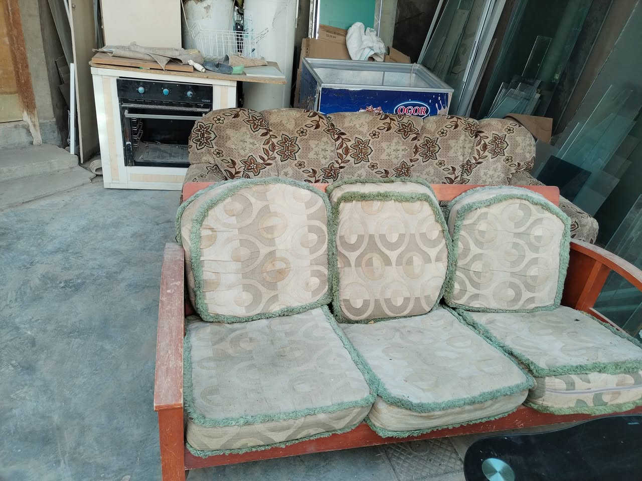 سلام عليكم غراض منزلي لبيع ***********
