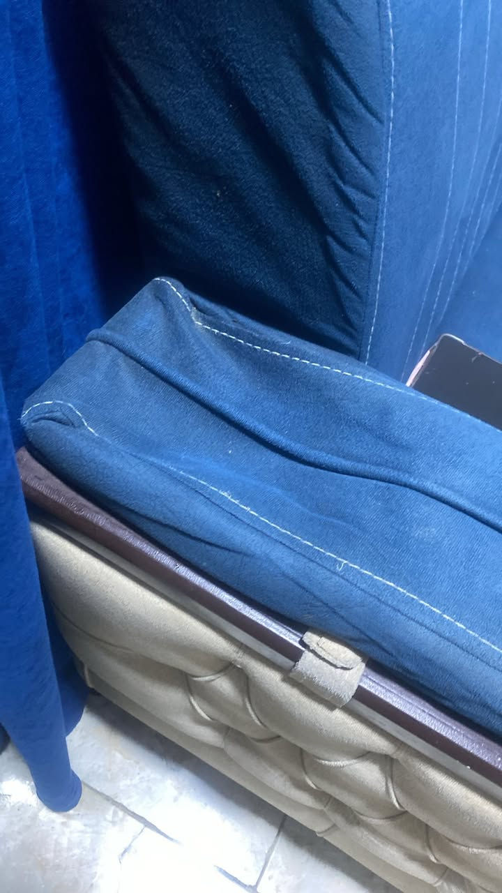 مرحبا للبيع ٨ مقاعد ضرر بسيط باليدة مكان الشعب ب٢٠٠


**إذا كنت صاحب هذا الإعلان وتريد حذفه لأي سبب، رجاءا أرسل رسالة إلى الدعم الفني**