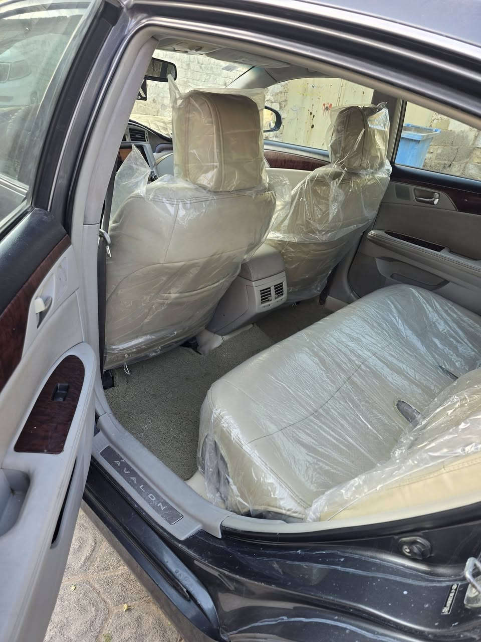 سلام عليكم للبيع موديل ١١ سياره مكفوله من صبغ السعر١٣٥ وبه مجال مكاني الرمادي تصال ***********
