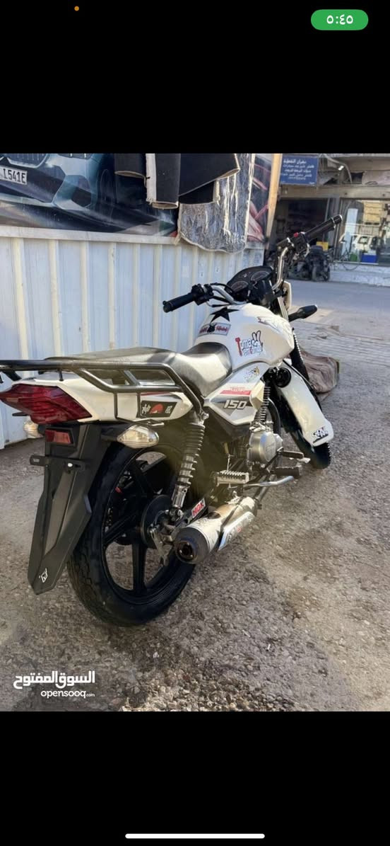 سلام عليكم دراجة RK لون مميز دراجة كفاله عامه ونضافه 100٪ الدرجة مصارلها 5 ايام من مبدل كلجات نهضه فول الدرجة مامفتوحه ولامخلين صبانه عليه الدرجة اوراق كامله حته مني فيس موجود تعال ورقم بس ينفتح التسجيل وكيله بلبصره همين موجود دراجة تاخذه كفاله عامه دراجة مامشتغله دلفري وماماشيه هواي بس 7 الف مشيهه حقيقي سعر مليون و ٤٠٠
تواصل ***********
