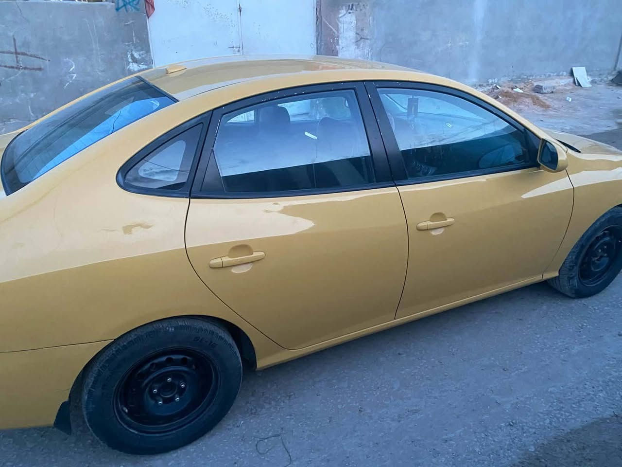 السلام عليكم ورحمة الله وبركاته سياره النترا مديل 2007 سياره جديده مكينه حاويه شاده كير جديد حداديه جديده سياره خير من الله من يدك الشارع بيه جاملق امامي وبنيد بدوون داخل بدوون داخل سياره مابيه ايي خياس سياره حلوه صبغته حلووه سياره كاعده مكاني بابل سعره 87وبيه مجال اقنع بسياره وتصل عليه واني خادم موشراي رجائن لاحد يكسر بحلالي عندي ضرف خاص وريد ابيع اقنع وتعال شوف وبيك خير ودلل مصفره هيئه وغرامات تحويل مباشر ***********
